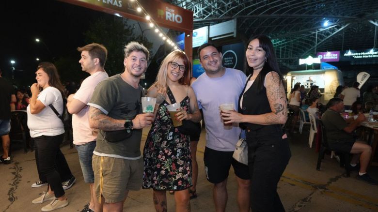 Realizaron el primer festival de Nochevieja
