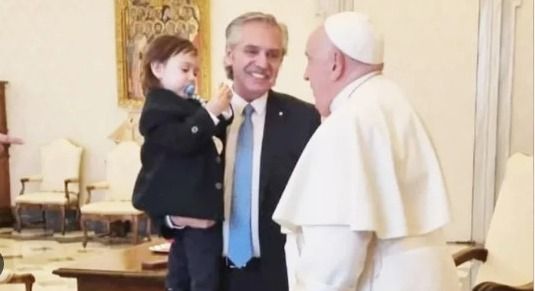 El Papa Francisco recibió a Alberto Fernández, antes de la visita de Milei