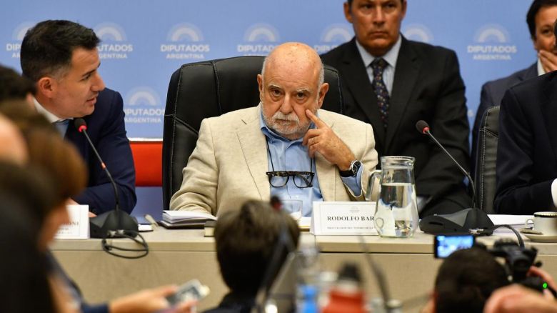 Aseguran que hay un principio de acuerdo con bloques opositores para aprobar la Ley Ómnibus