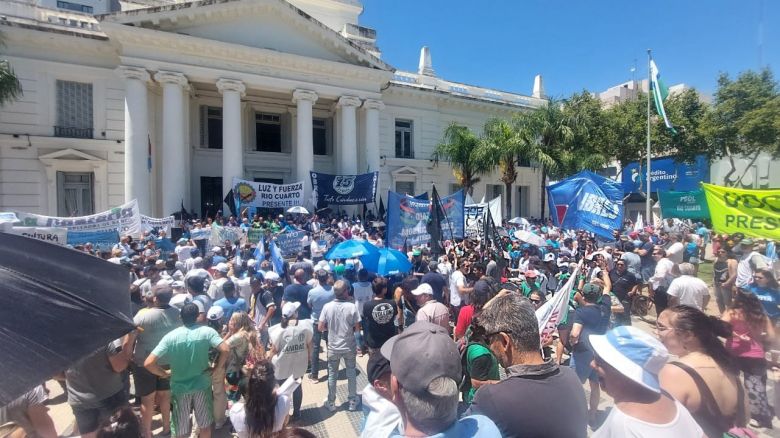 Grupo Apolo presente desde distintos puntos del país en la cobertura del paro nacional