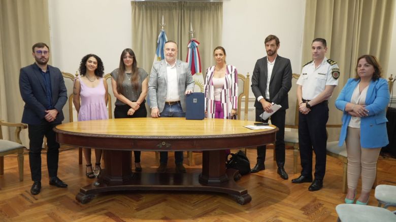 Habrá un Punto Mujer en el Festival y el Recorrido Peñero