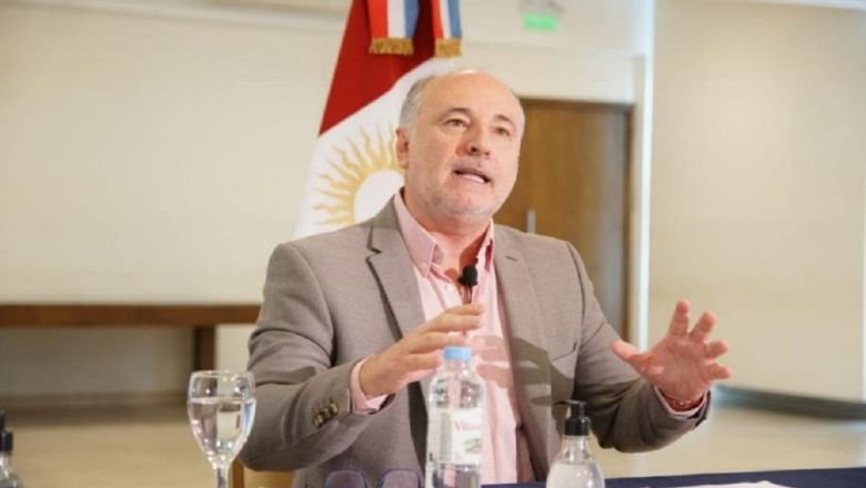 Eduardo Accastello catálogo de "muy buenas" las acciones que anuncio Llaryora para los municipios 
