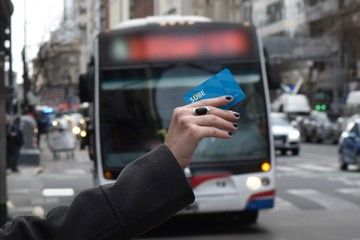 El Gobierno reducirá los subsidios a las empresas de transporte público