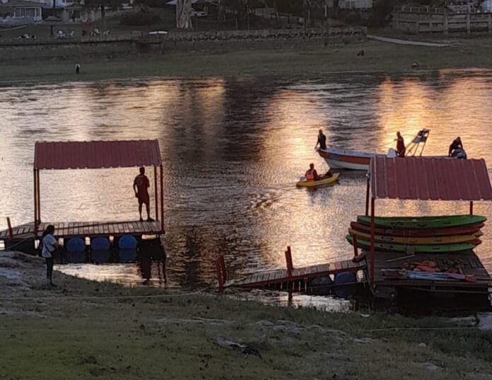 Carlos Paz: buscan a un hombre que se arrojó al río San Antonio en medio de la creciente