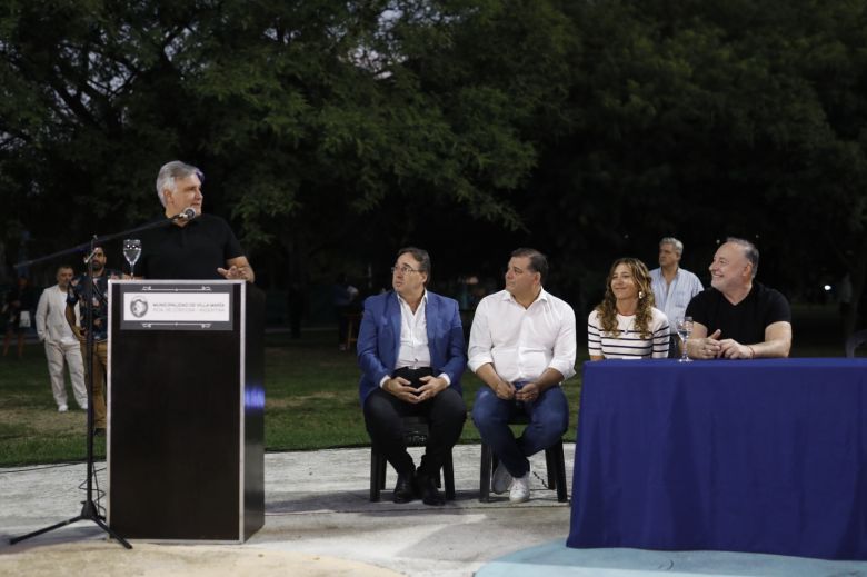 Accastello y Llaryora entregaron créditos del Banco de la Gente y Vida Digna