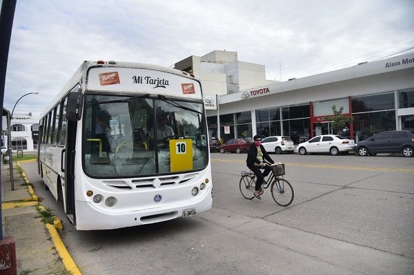 Villa María: usuarios denuncian que los colectivos urbanos no frenan