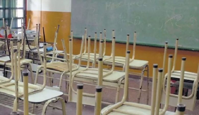  Pablo Nicolciuk: "el paro docente sigue latente" 