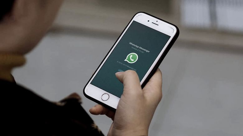 WhatsApp permite buscar mensajes filtrándolos según la fecha de envío 