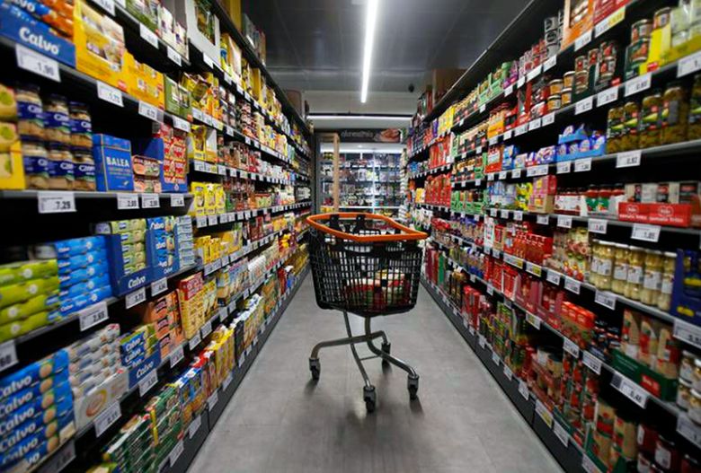 Inflación de febrero: estiman que está cercana al 15% y seguiría así en marzo 