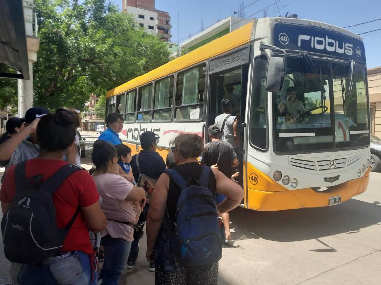 En Río Tercero, el transporte urbano se mantendrá en 350 pesos