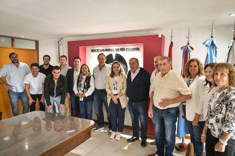 Myrian Prunotto se reunió con referentes del sector agropecuario en Rio Cuarto