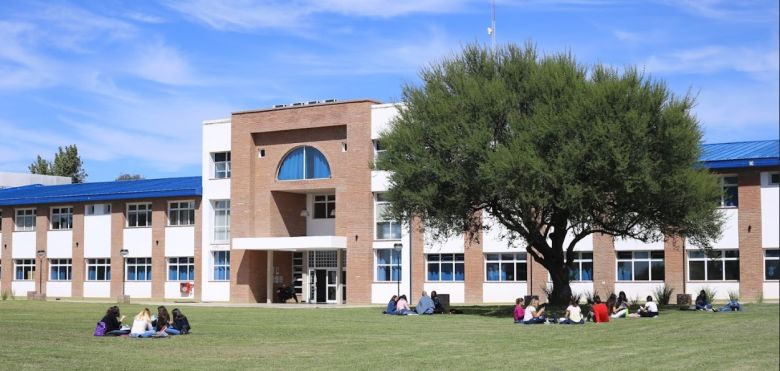 Universidades: rectores alertan por la situación financiera "grave" y convocan una marcha