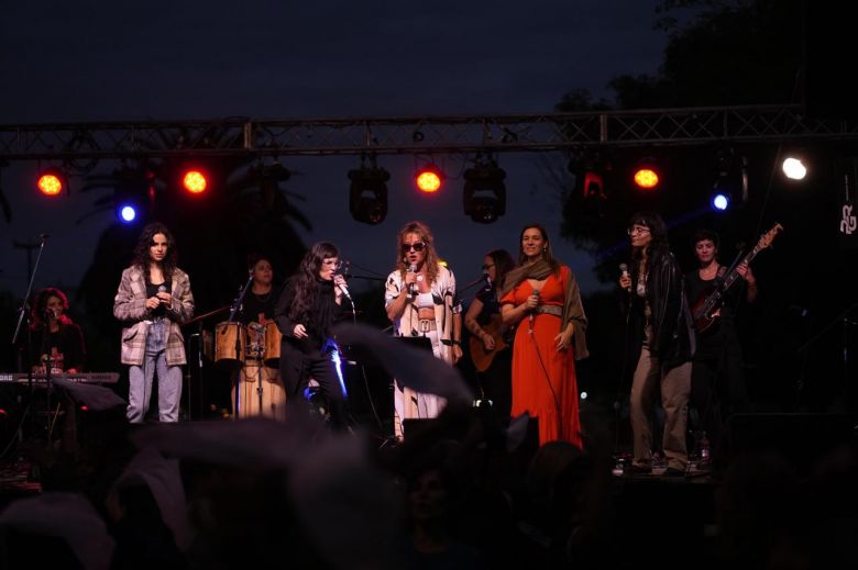 Villa María celebró el Día Internacional de la Danza
