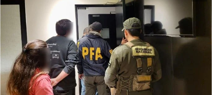 Una financiera fue clausurada y cinco detenidos por lavado de activos