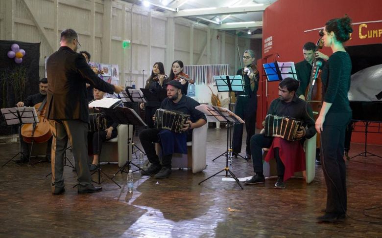 El Centro Cultural Comunitario "Leonardo Favio" celebró 11 años