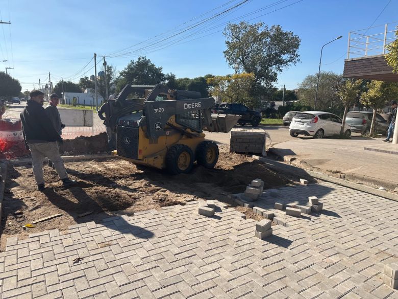 Barrio Rivadavia: comenzó la obra de adoquinado en calle La Plata