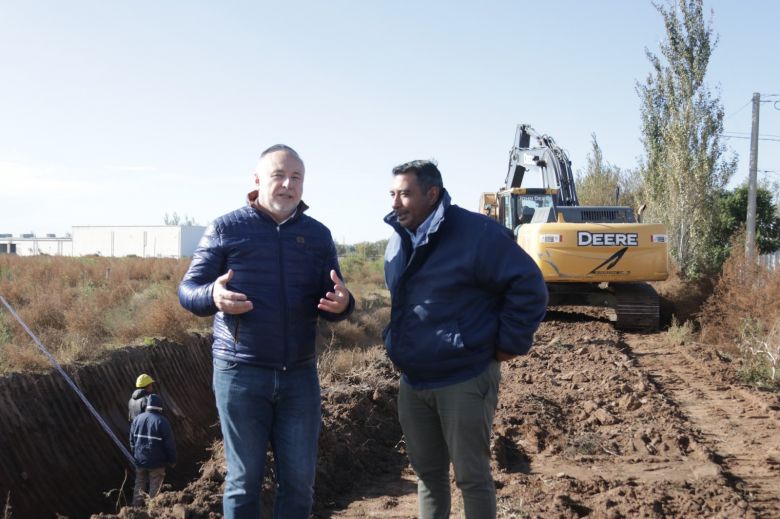 Accastello supervisó obras del Plan de Regularización de Desagües a Cielo Abierto