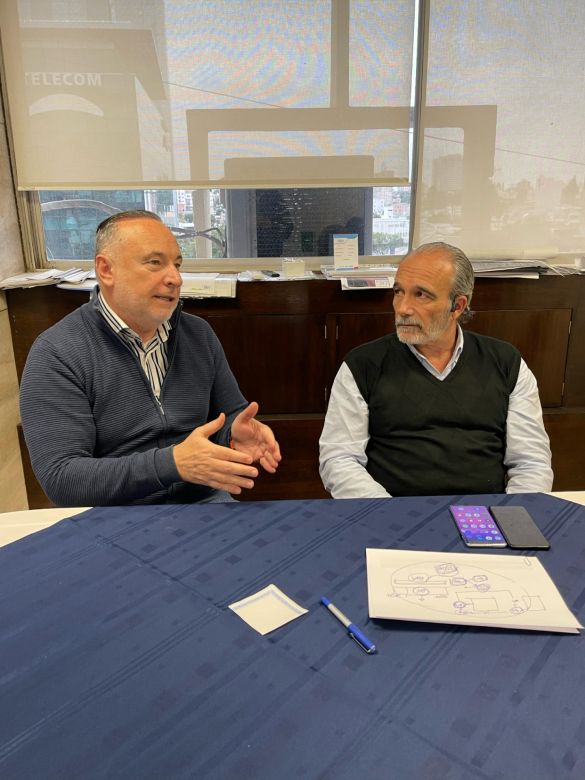 Accastello mantuvo una reunión de trabajo con el ministro Fabián López