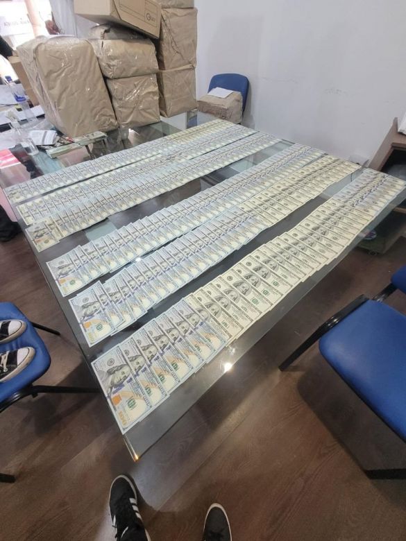 Allanamientos en Grupo Fonte: secuestraron más de 22.000.000 de pesos y 190.000 dólares en efectivo