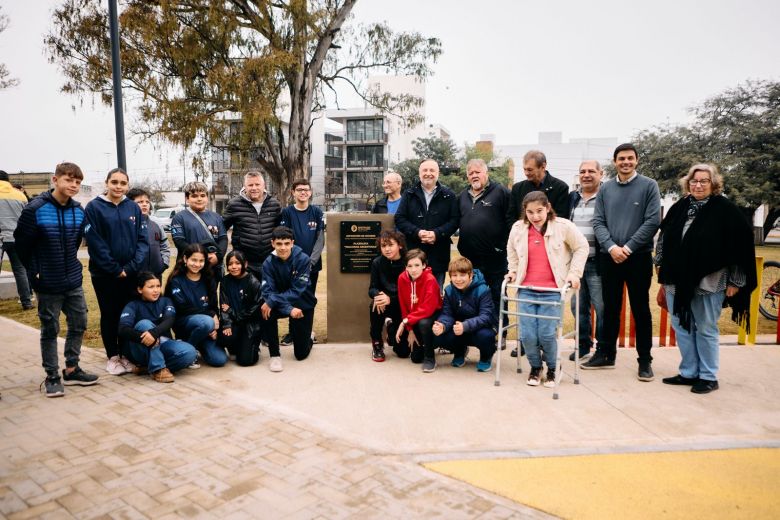 La zona infantil del Parque Pereira lleva el nombre “Malvinas Argentinas”