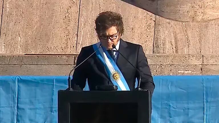 Milei convocó a ex presidentes y gobernadores a firmar el Pacto de Mayo el 9 de Julio