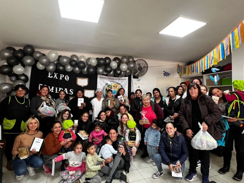 Los Centros de Promoción Familiar llevan adelante la “Expo comidas de invierno”