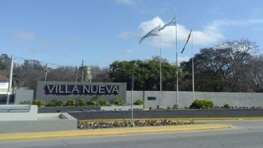 Un hombre se descompuso en su auto y protagonizó un accidente en cadena 