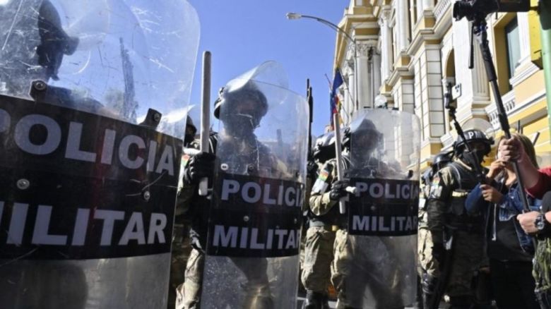 Fracasó el golpe de Estado en Bolivia: detuvieron a general que lideró movilización militar