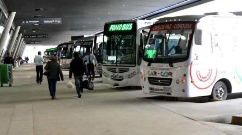 Paro de interurbanos este viernes por falta de pago de sueldos y aguinaldo