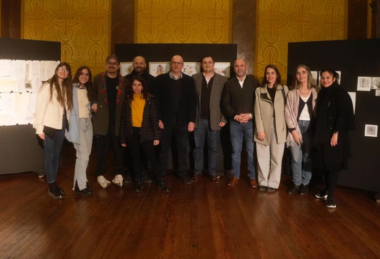Artistas visuales de Villa María exponen sus obras en el "Paseo del Buen Pastor"