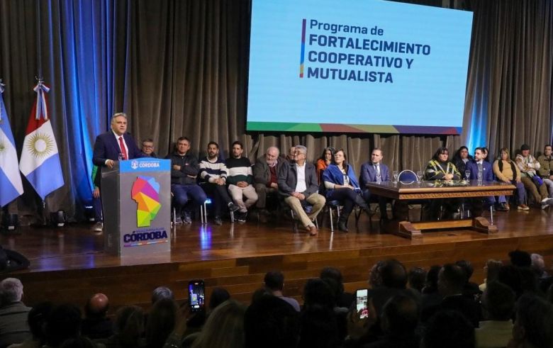 Provincia destina 2500 millones para el fortalecimiento de cooperativas y mutuales