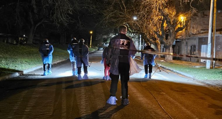 Tucumán: padre e hijo fueron asesinados a tiros mientras circulaban en moto