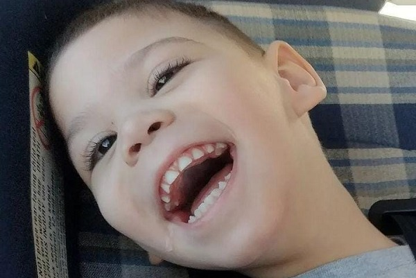 Campaña solidaria para un pequeño villanovense