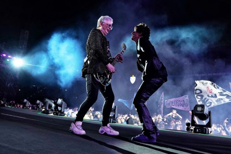 Ratones Paranoicos en cuatro actos: la gran ceremonia del rock & roll