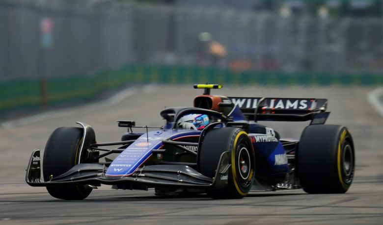 Franco Colapinto quedó en la posición 16 en la segunda prueba en Singapur