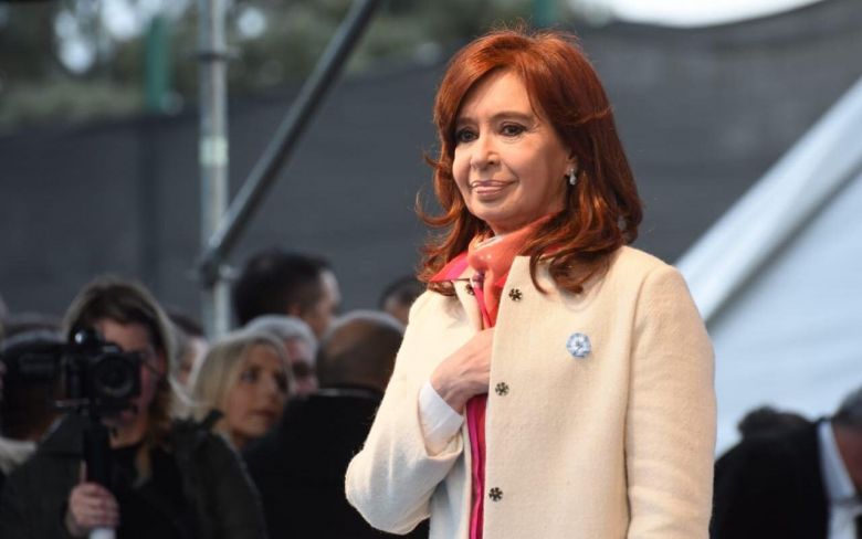 Cristina convocó a la Marcha Federal: "miles van a marchar en defensa de su futuro"