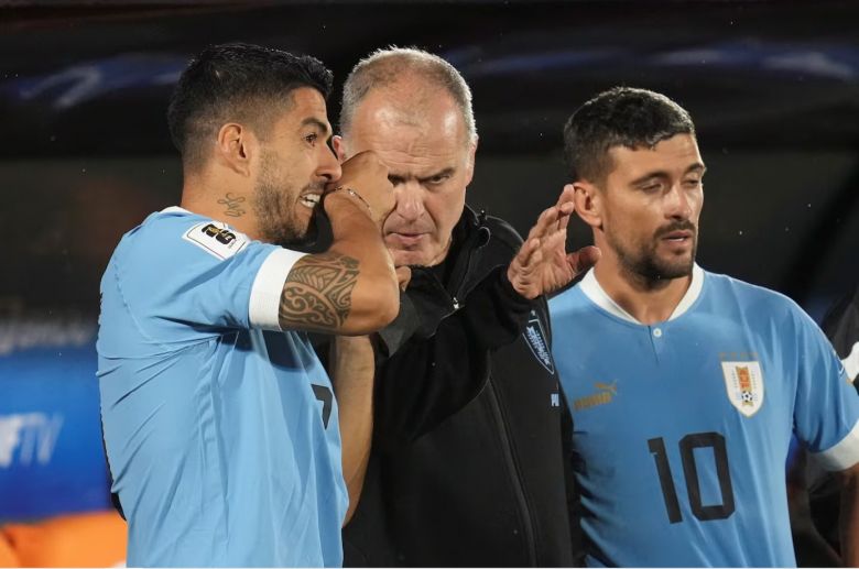 Luis Suárez liquidó a Marcelo Bielsa y dio detalles de lo que pasa en Uruguay