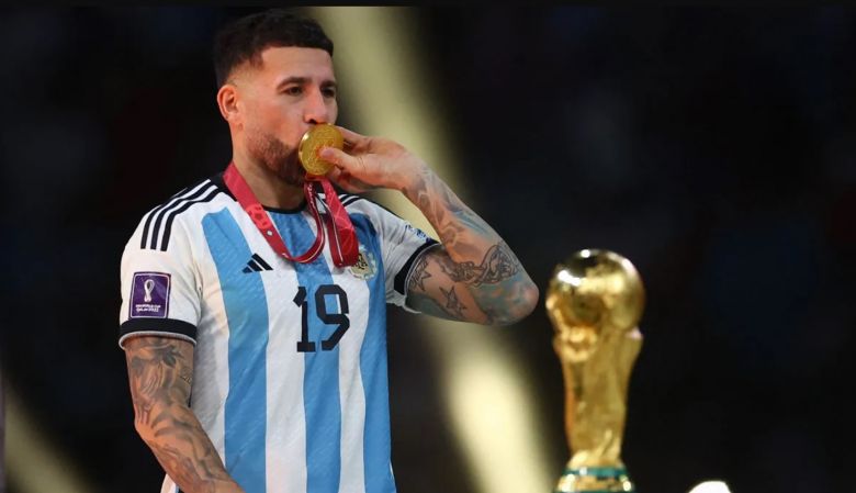 Nicolas Otamendi volvió a hablar sobre la chance de jugar en River