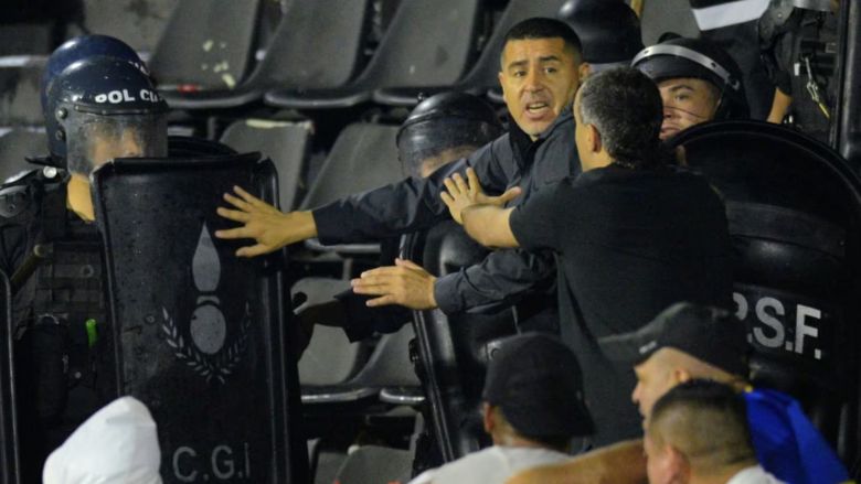 Riquelme habló tras plantarse en la tribuna de Boca durante los incidentes