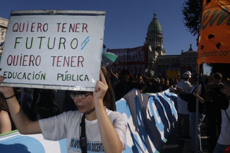 Presupuesto universitario: el Gobierno propone la mitad de lo que piden las universidades