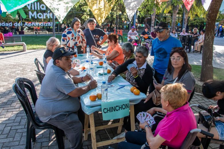 Villa María celebró el día de las personas mayores con una jornada recreativa