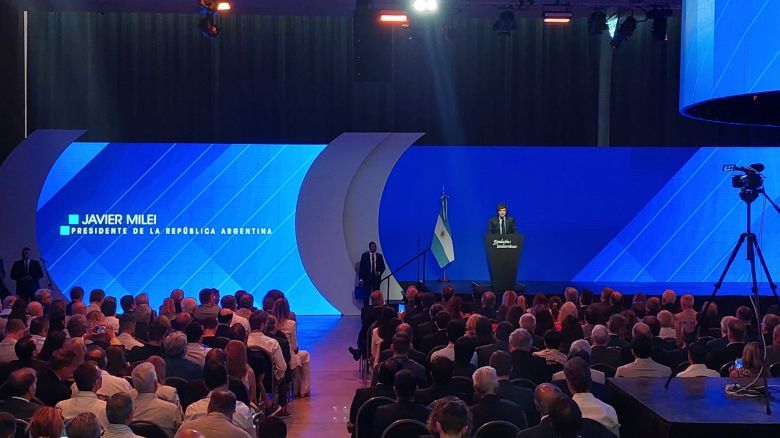  Javier Milei: "soy el primer presidente liberal en la historia de la humanidad"