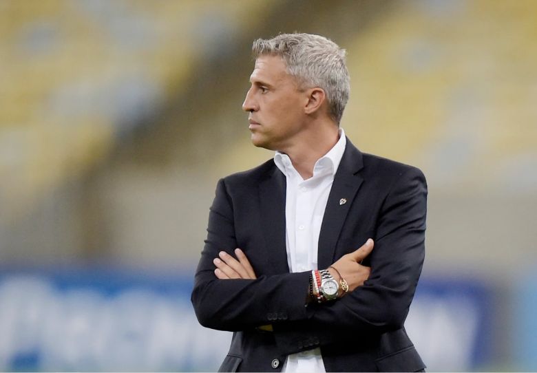 Hernán Crespo presentó la renuncia como DT de Al Ain