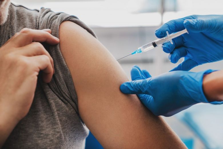 Dengue: en Córdoba solo el 14.3% de los jóvenes convocados asisten a vacunarse