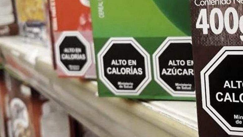Polémica porque diputados del PRO quieren derogar la Ley de Etiquetado Frontal