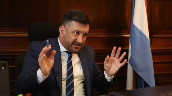 Senador argentino detenido: cruzaba desde Brasil con más de 200 mil dólares