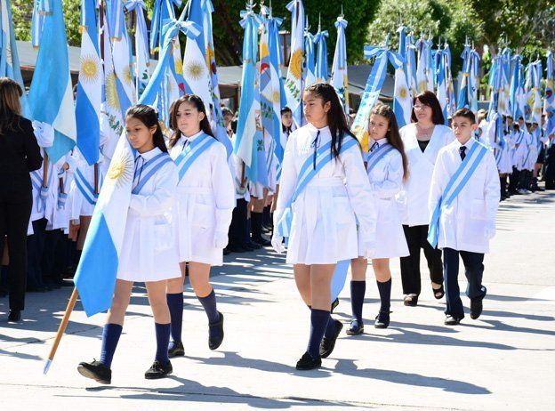 Jesús María: una madre denuncia al colegio porque su hija no fue abanderada
