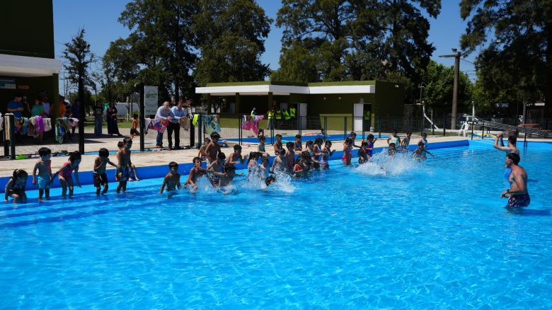 Comenzaron las actividades de verano en la Pileta Comunitaria