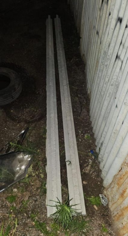 Barrio San Martín: Persiguieron a 3 hombres que llevaban vigas en un carro