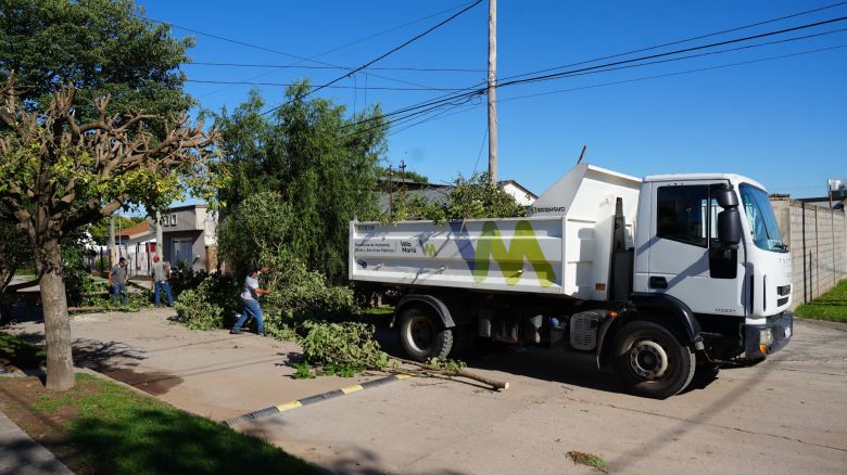 Continúan los trabajos para restablecer la normalidad luego de la tormenta
